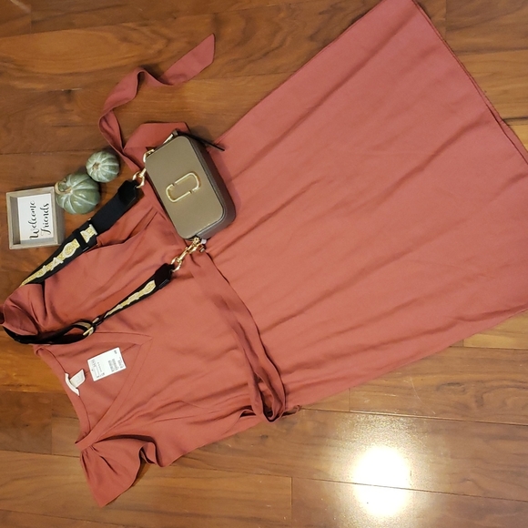 🌸H&M Women's Waist Tie Dress Sz 14 V-Neck Pullover Polyester Blend NWT🌸 - Picture 10 of 10